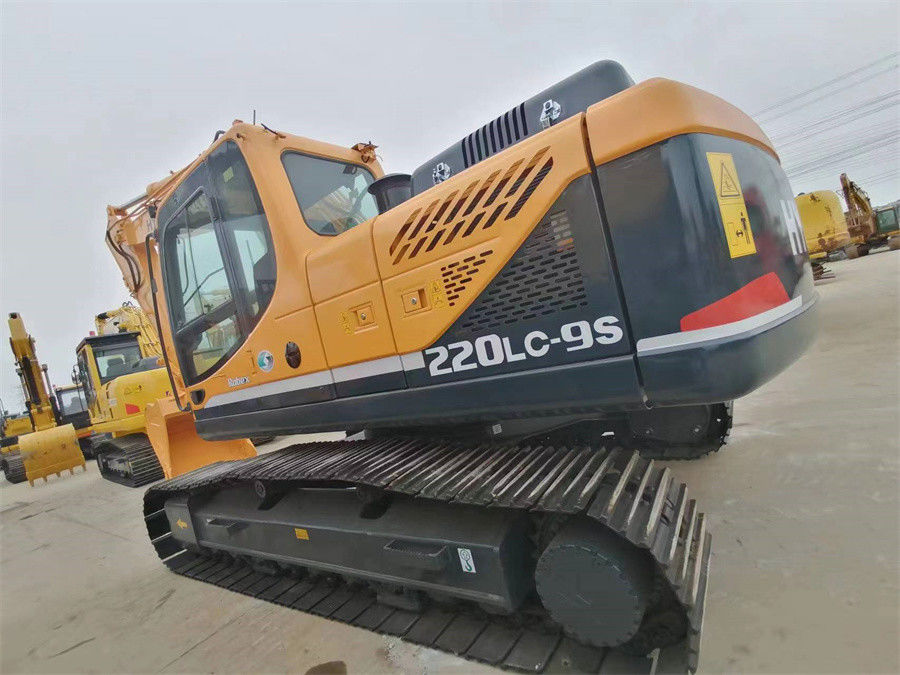 بیل مکانیکی هیوندای کارکرده کره ای 220lc-9s وزن کارکرد 22 تن بیل مکانیکی خزنده