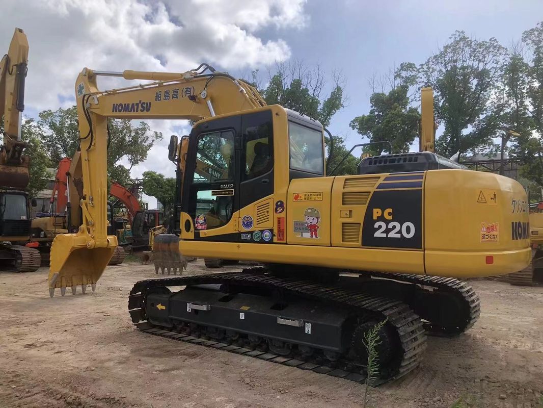 بیل مکانیکی دست دوم کوماتسو PC220-8 بیل مکانیکی 22 تنی دست دوم Komatsu PC220