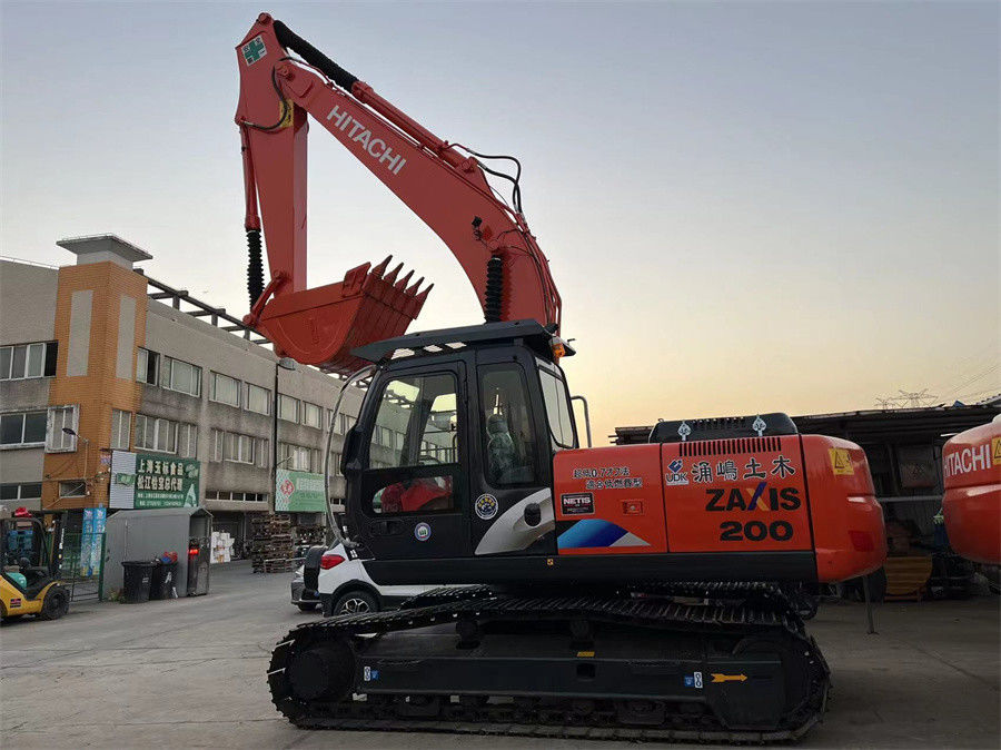 استفاده شده ژاپن سال 2021 هيتاشي ZX200 حفاری حالت عالی رنگ قرمز