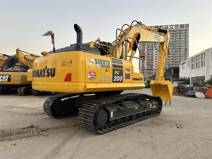 ۹۰٪ جدید استفاده شده نوع خزنده Komatsu PC200 ژاپن تولید عملکرد عالی کمی استفاده شده