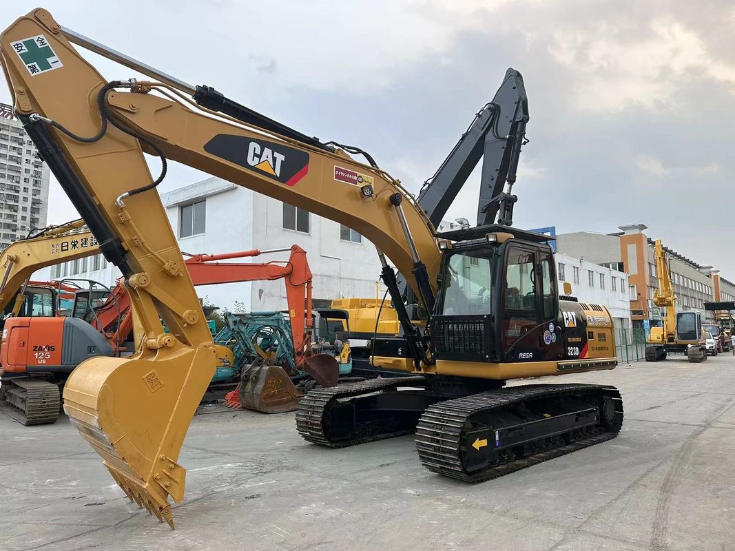 استفاده شده Caterpillar 323DL کاوشگر هیدرولیک کشنده وزن 23 تن موتور CAT C6.6