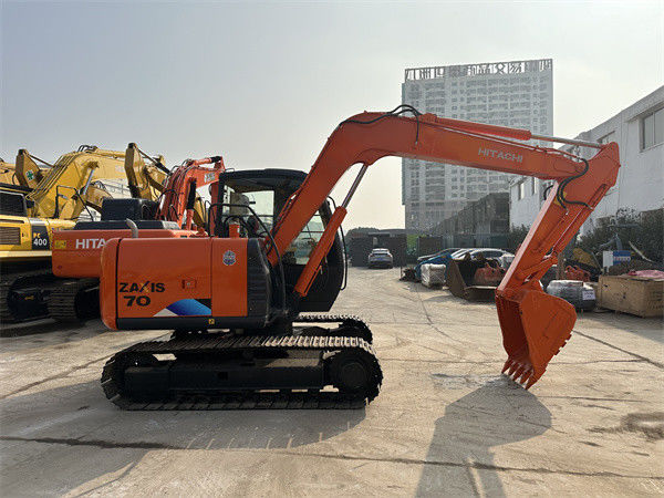 حفاری های استفاده شده هیتاچی ZX70 حفاری های هیدرولیک خزنده استفاده شده 7 تن مینی Hitachi Excavator 70