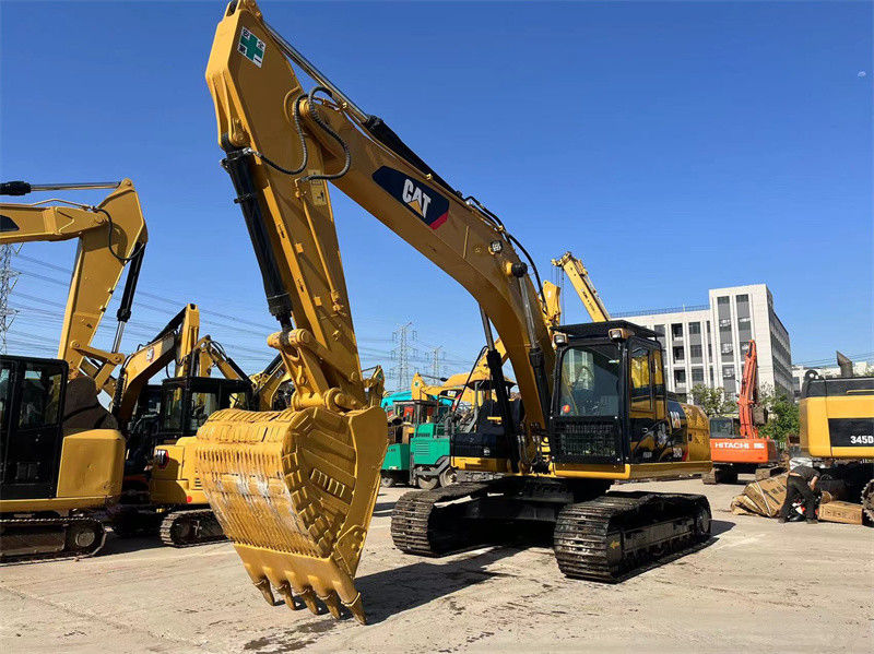 24 تن استفاده شده CAT 324DL Excavator با موتور C7