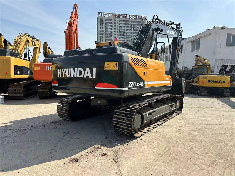 هیوندای استفاده شده R220LC-9S Excavator 22 تن کره استفاده شده هیوندای 220 معدن Digger