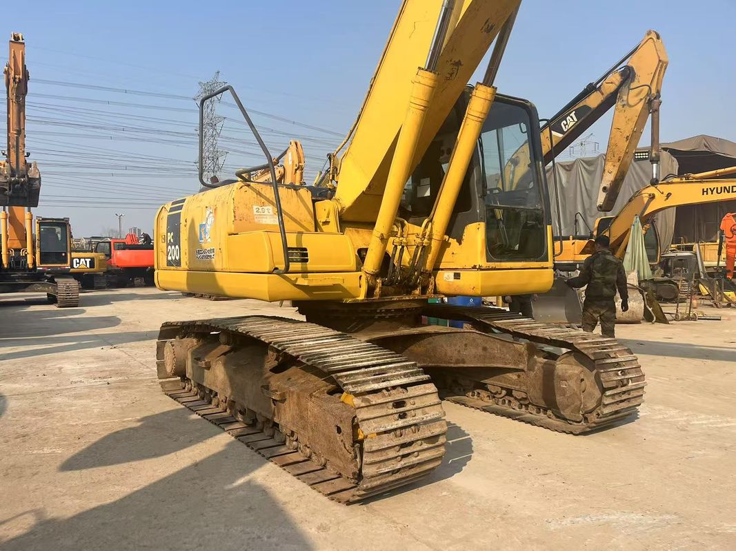 دستگاه حفاری کاماتسو PC220-7 با کارایی بالا