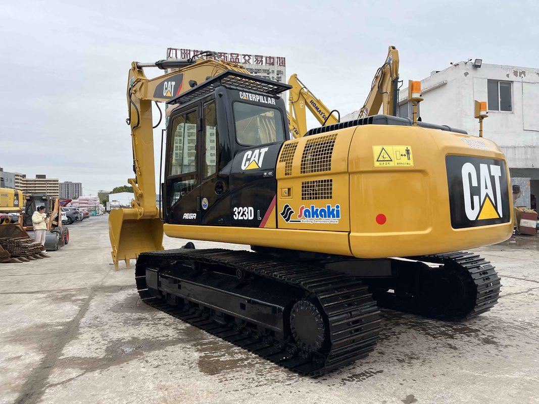 کاوشگر متراکم CAT 323DL مورد استفاده برای ساخت و ساز