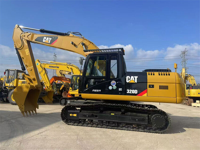 Used Caterpillar 320D Excavator with Caterpillar C6.4 Engine and 1.2m3 Bucket Capacity for Heavy-Duty Construction