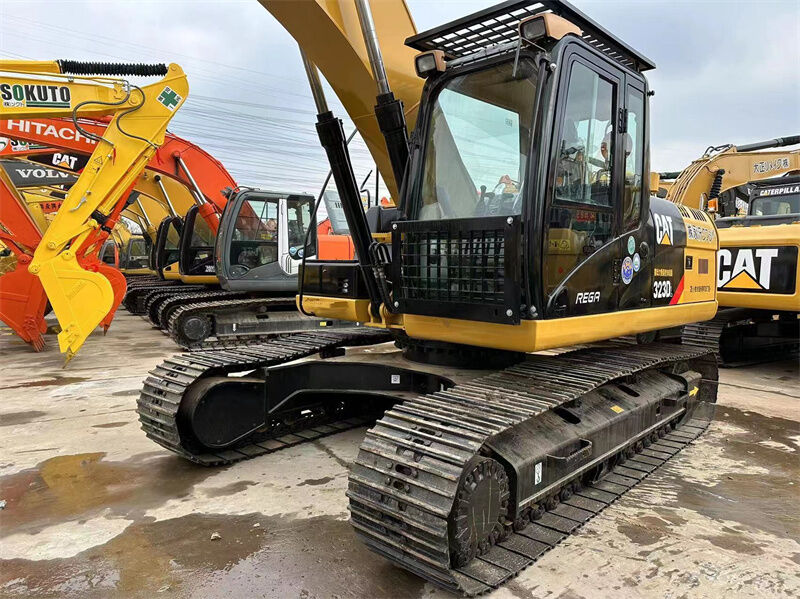 استفاده شده Caterpillar Excavator Cat 320DL دستگاه متوسط طراحی شده برای طولانی مدت زمان پایین و در شرایط مختلف کار