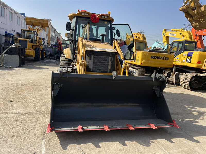 ماشین‌آلات ساختمانی در شرایط خوب، لودر بیل‌دار JCB 3CX نو برای فروش