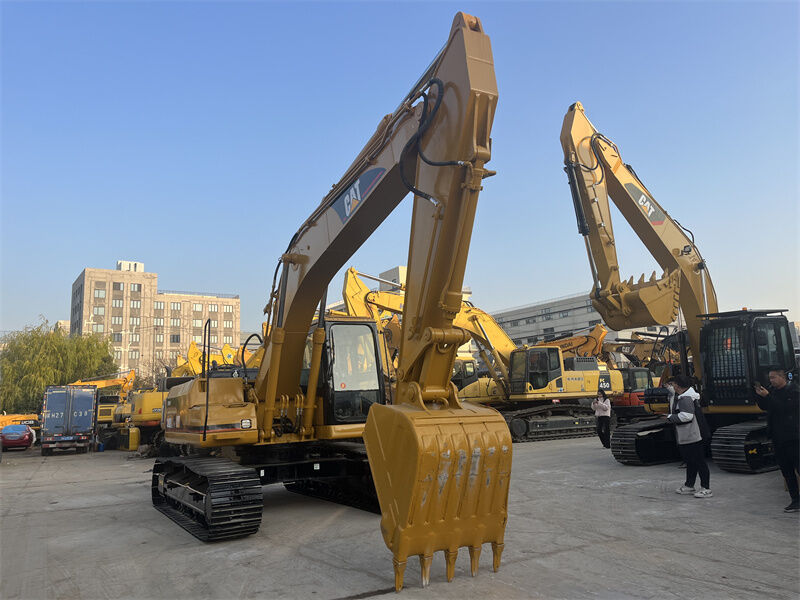 کاوشگر استفاده شده Cat 320BL 20 تن کاوشگر گربه متوسط برای فروش