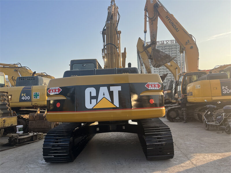 کاوشگر استفاده شده Cat 320BL 20 تن کاوشگر گربه متوسط برای فروش