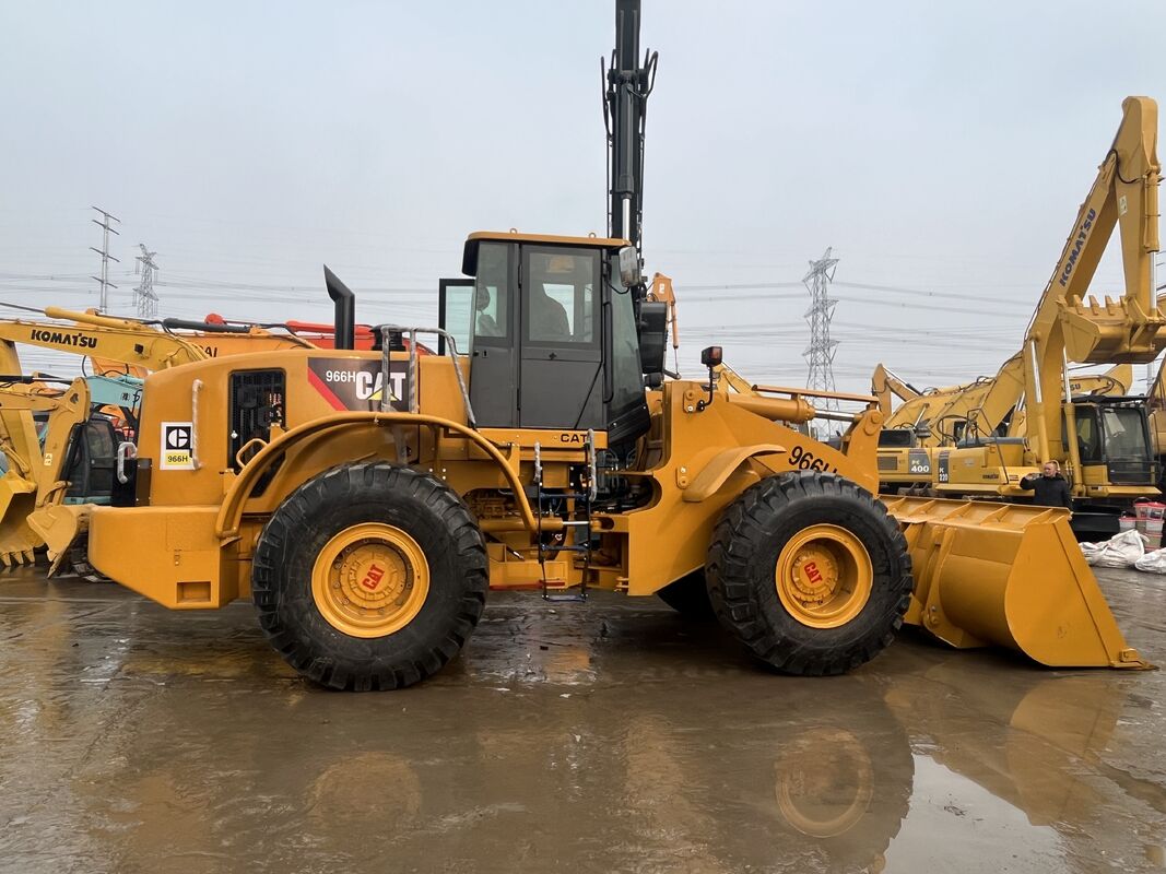 بارگذاری چرخ CAT 966H استفاده شده با نیروی شکستن بالا و نیروی محرک قوی ارائه عملکرد در محیط های صنعتی خشن